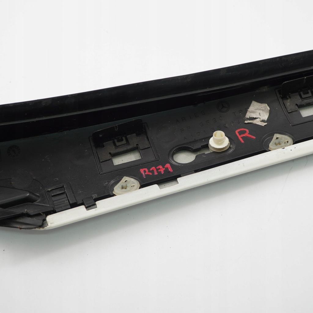 фото №13, Mercedes slk r171 молдинг стекло стойка a правая белый a1716900439