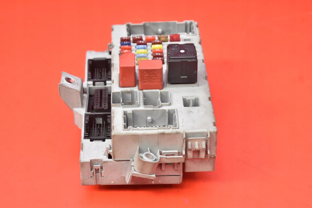 Коробка запобіжників 406626 fiat ducato 3 3 2.3 d jtd 120 km 06-14 Недорого
