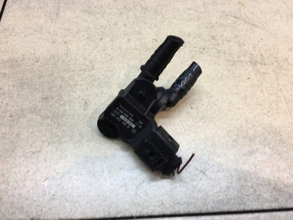 фото №1, Map датчик golf v 1.4 fsi 0261230081 036906051g