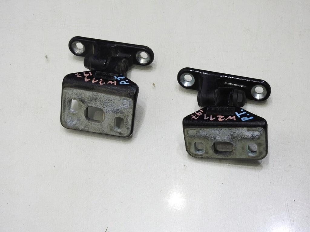 фото №6, Петли дверь правый задняя 197 mercedes w211