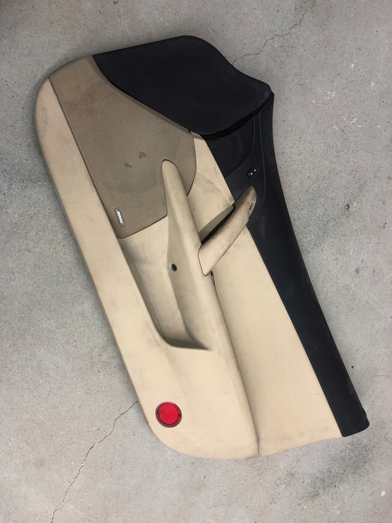 фото №8, Chevrolet corvette c6 05-13 дверь обивка обшивка