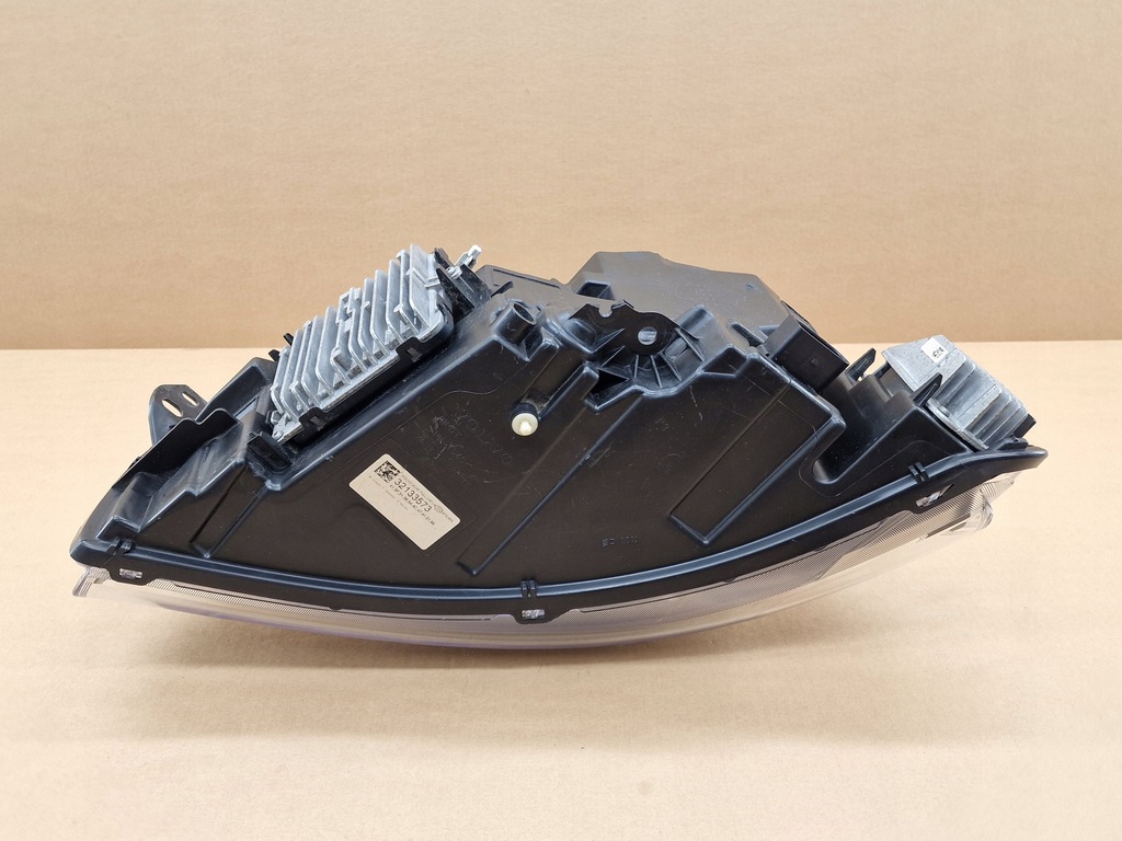 фото №4, Левая лампа full led volvo xc40 ii