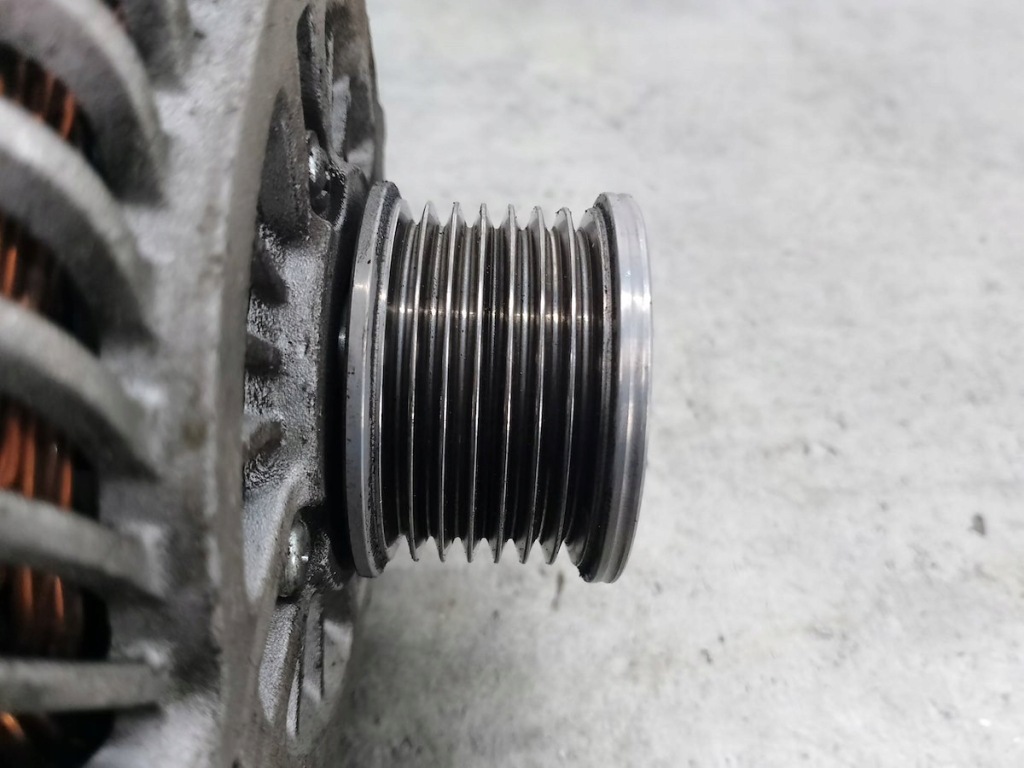 Генератор renault koleos 1 2.0 dci с Разборки