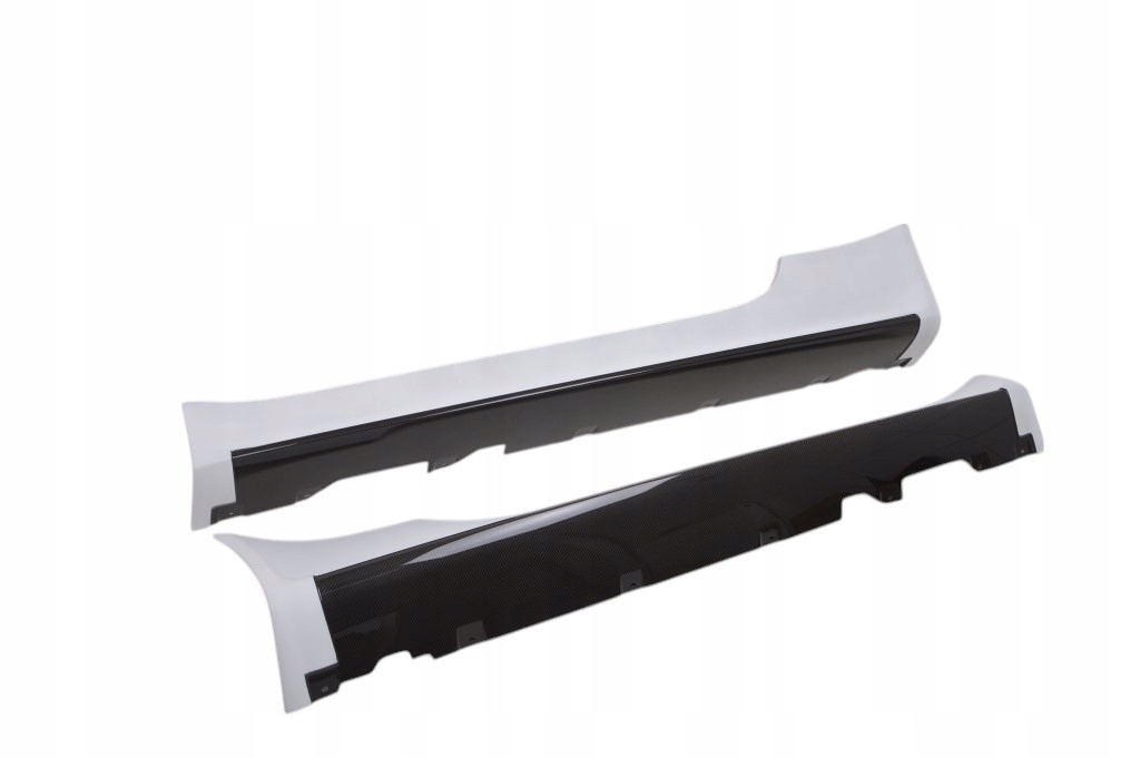 фото №8, Aston martin vantage n24 накладки молдинг пороговые карбон