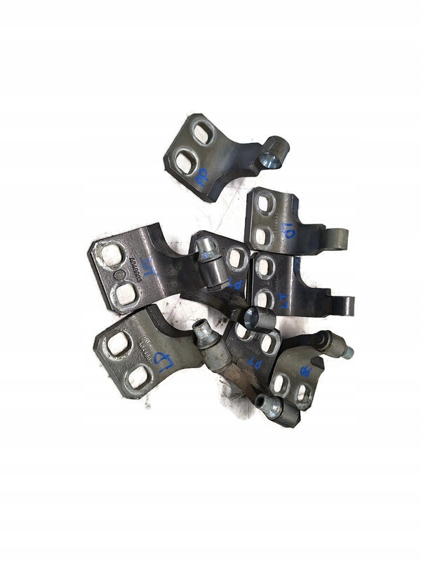 фото №1, Jeep renegade 17r петля двері a048903