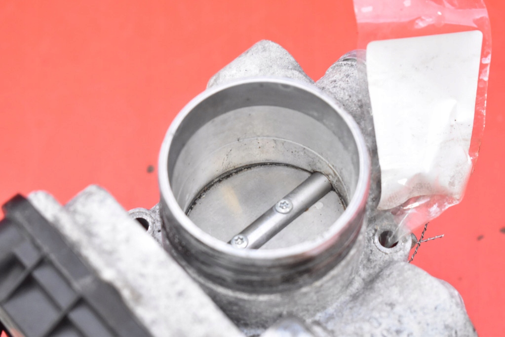 Дросельна заслінка a1661412425 mercedes a-klasa w168 1.8 8v 125 km 01-04 Зі Шроту