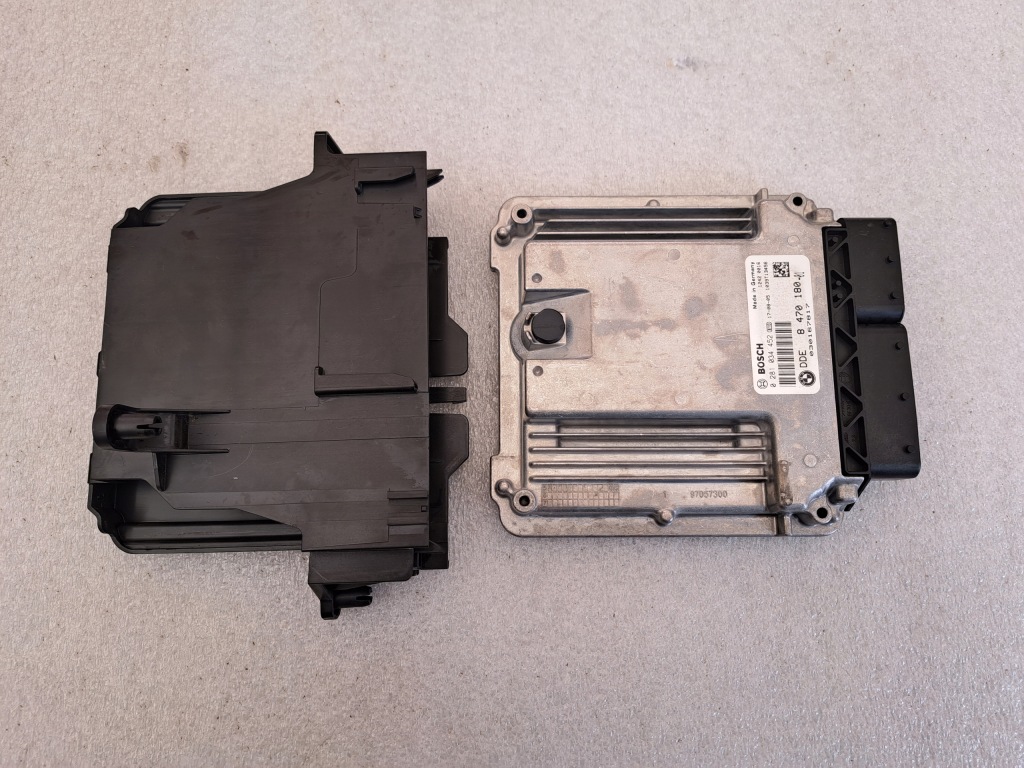 фото №1, Блок управления бортовой компьютер двигателя 8470180 bmw x5 f15