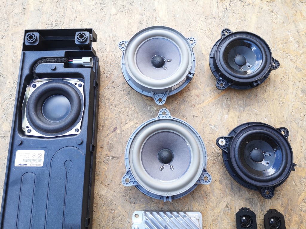 фото №2, Renault clio iv lift динамики bose усилитель