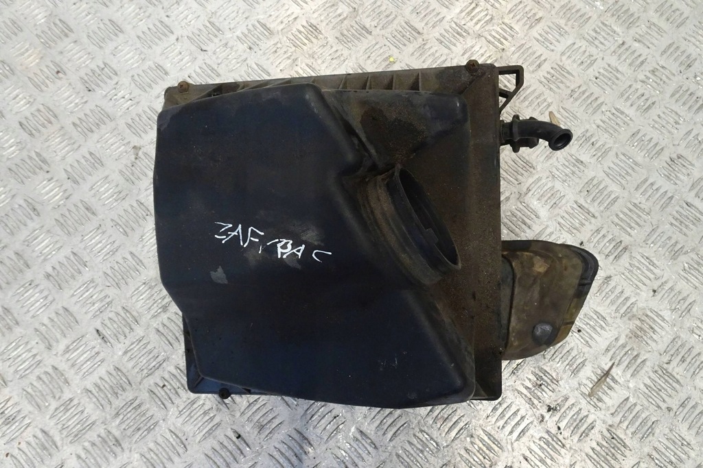 фото №1, Opel zafira c корпус фильтра воздуха 12-