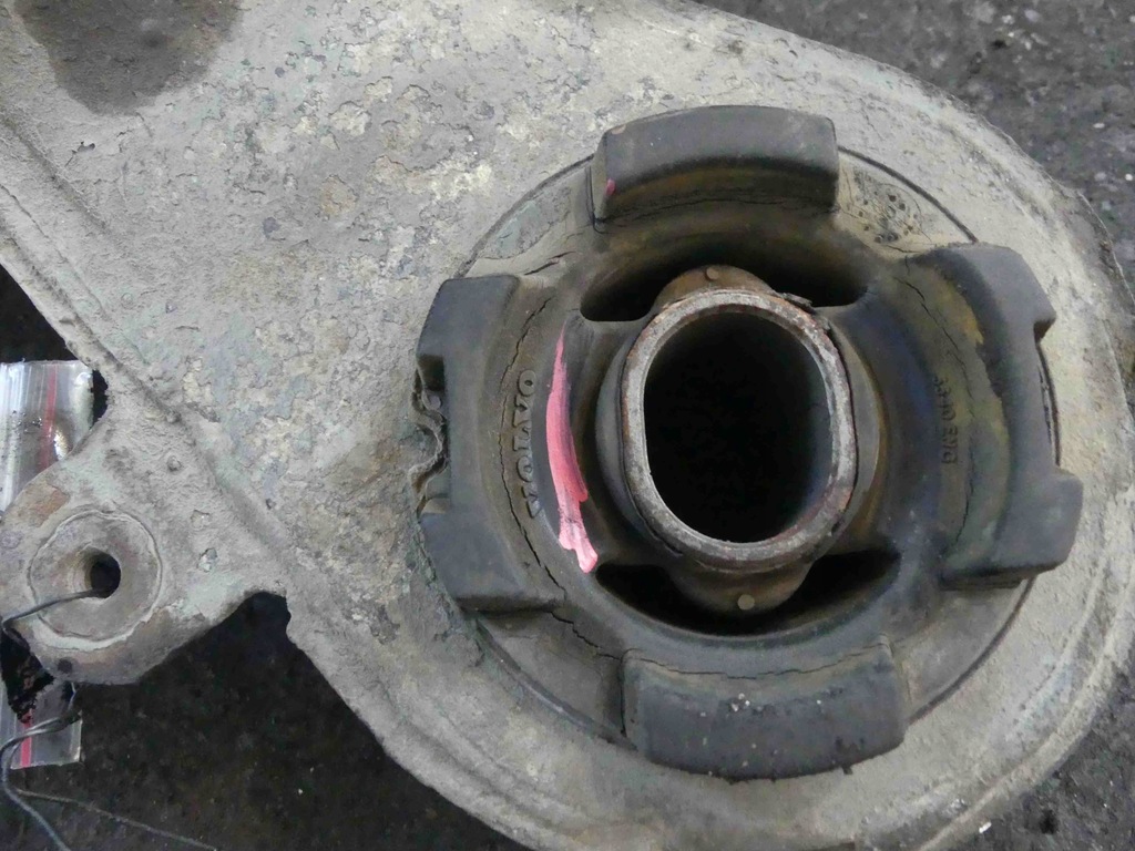 фото №7, Подрамник балка двигателя volvo v70 ii 2.4 20v