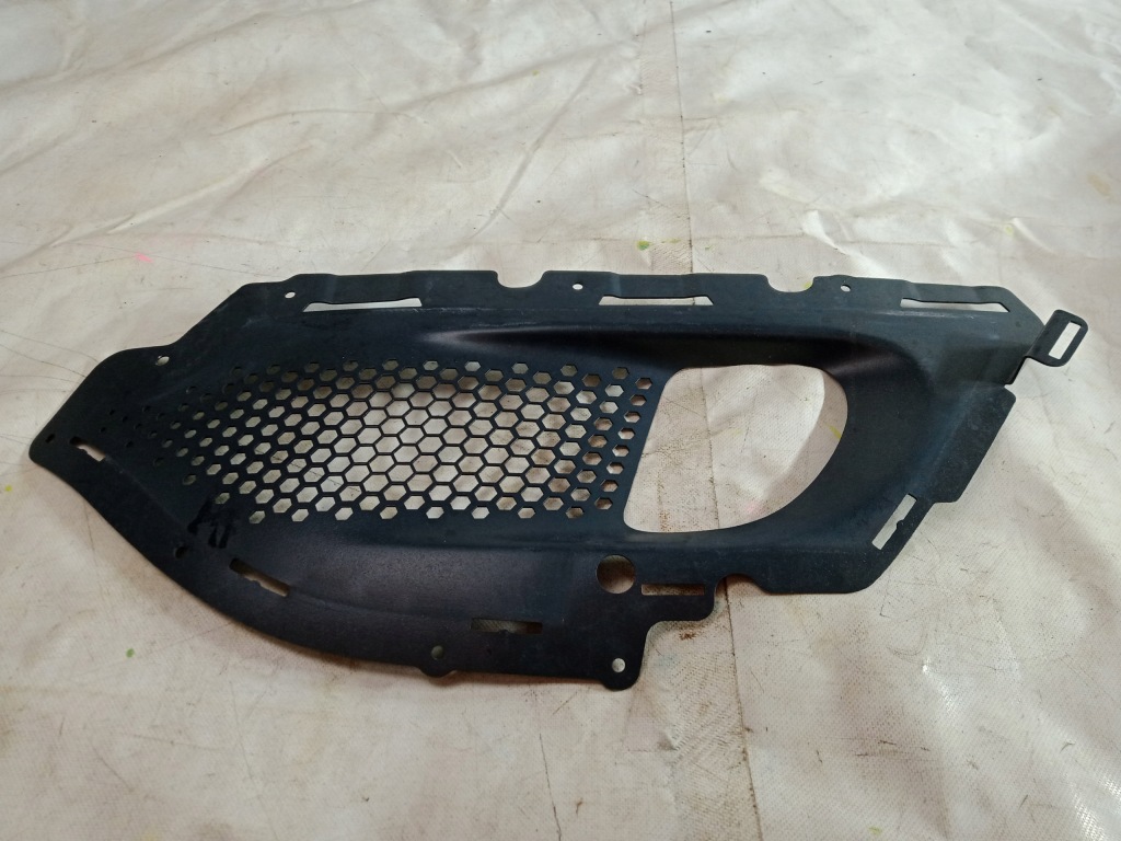 фото №8, Subaru outback 15- решітка бампера перед usa l/p