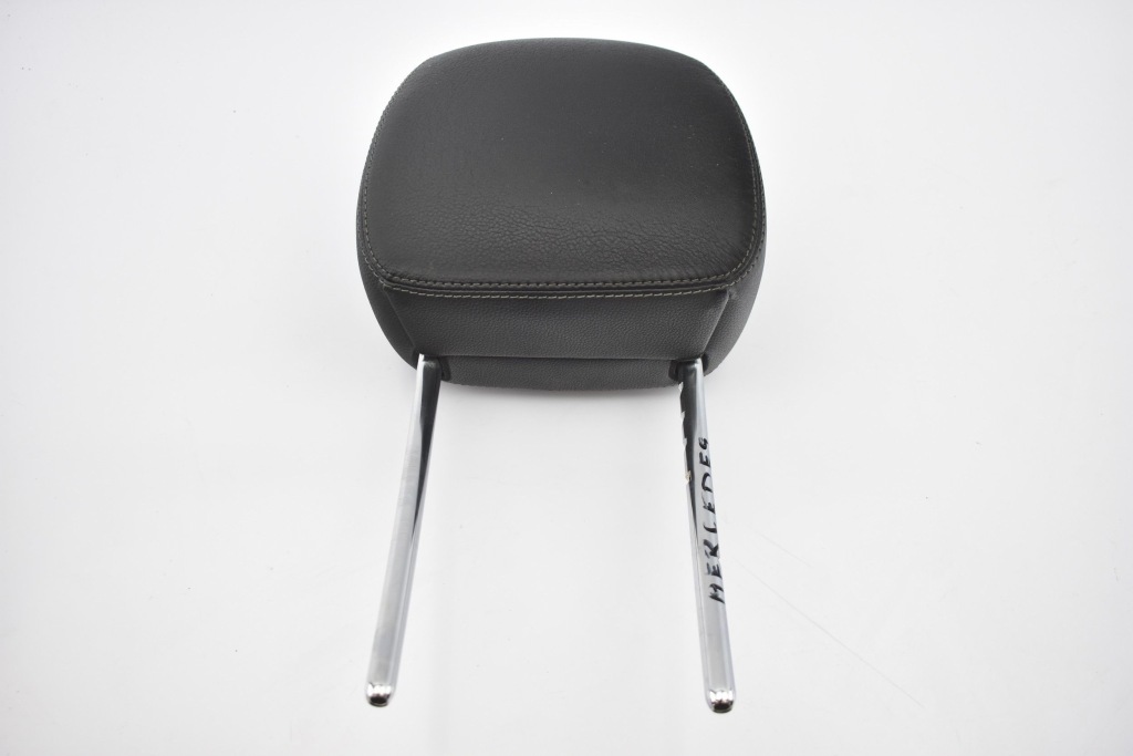 фото №1, Підголівник перед лівий правий mercedes w177 18-