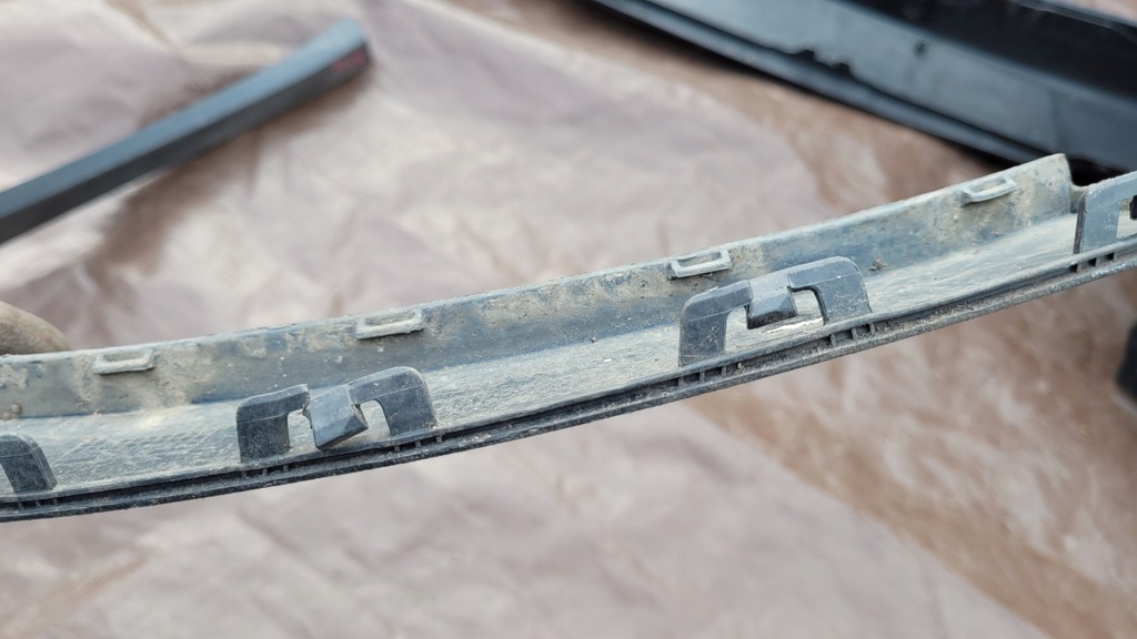 фото №8, Mercedes gla x156 молдинг заднього крила ліва