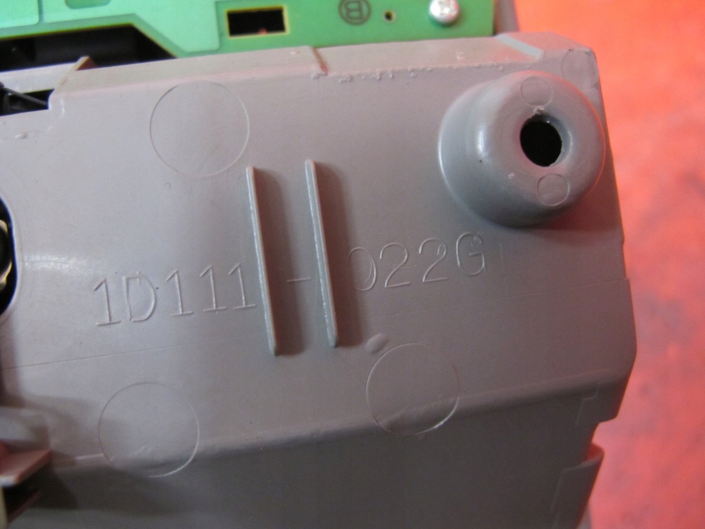 фото №5, Prius ii w20 лампа стельовий освітлення салону