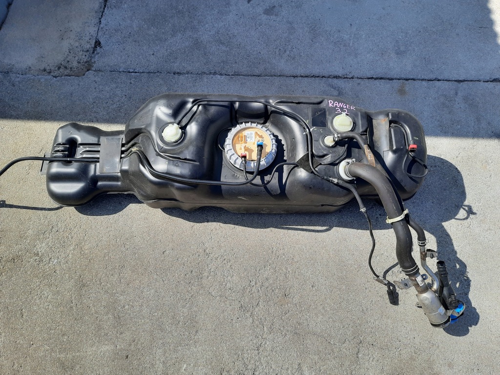 фото №1, Бак топлива насос заливная горловина ford ranger iv 18r 3.2