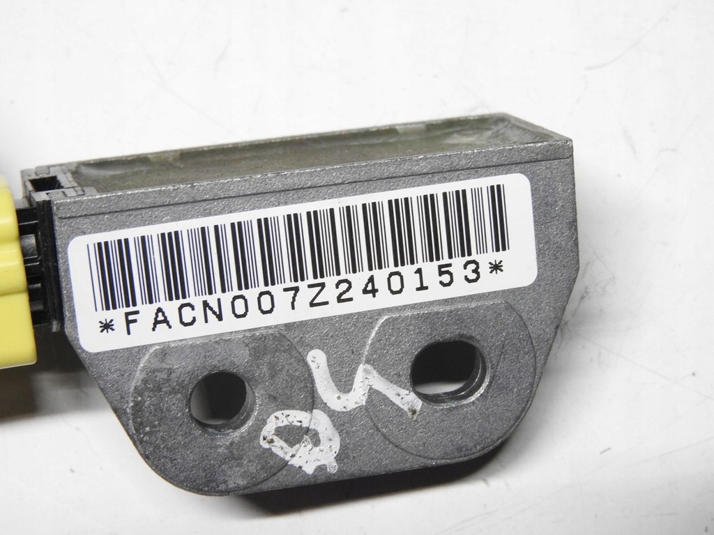 фото №7, Nissan murano z50 03-07 датчик удару facn