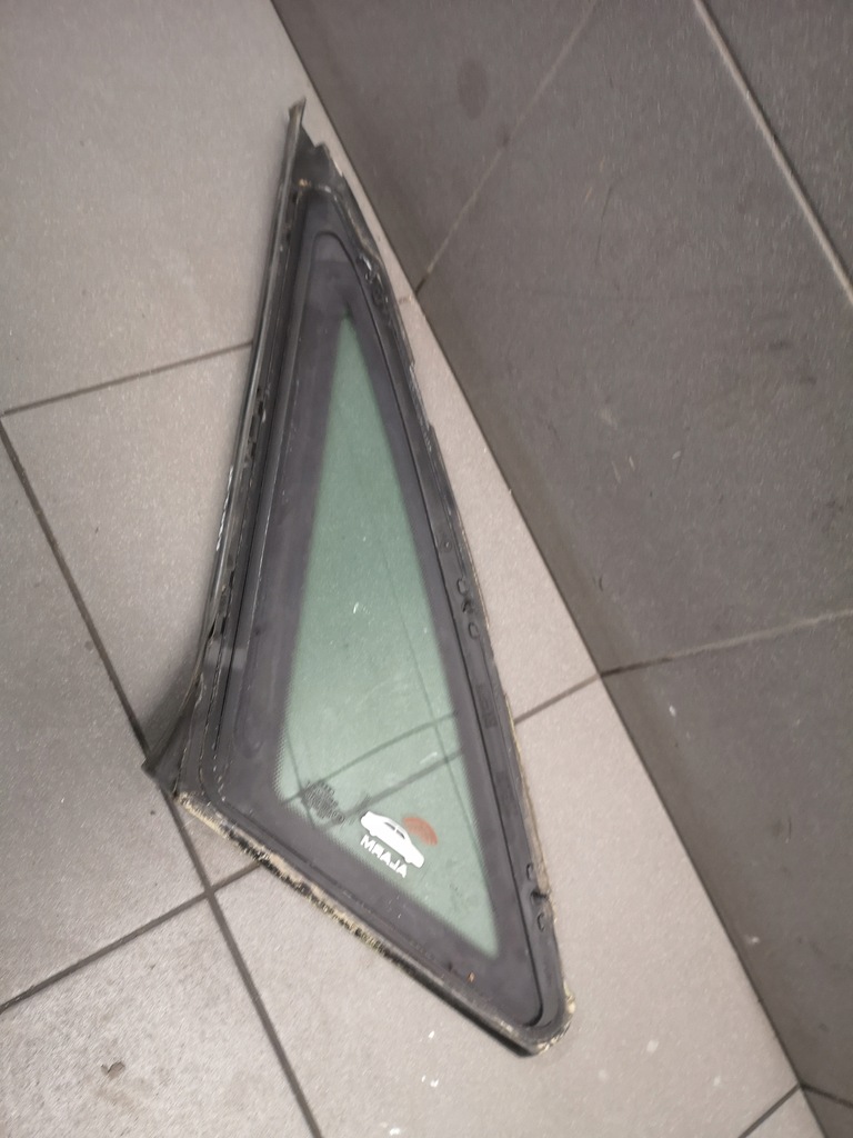 фото №5, Стекло треугольник правая audi a8 d2 4d0845300