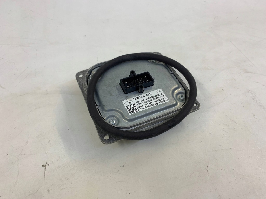 фото №1, Преобразователь лампы модуль opel astra k 3905576