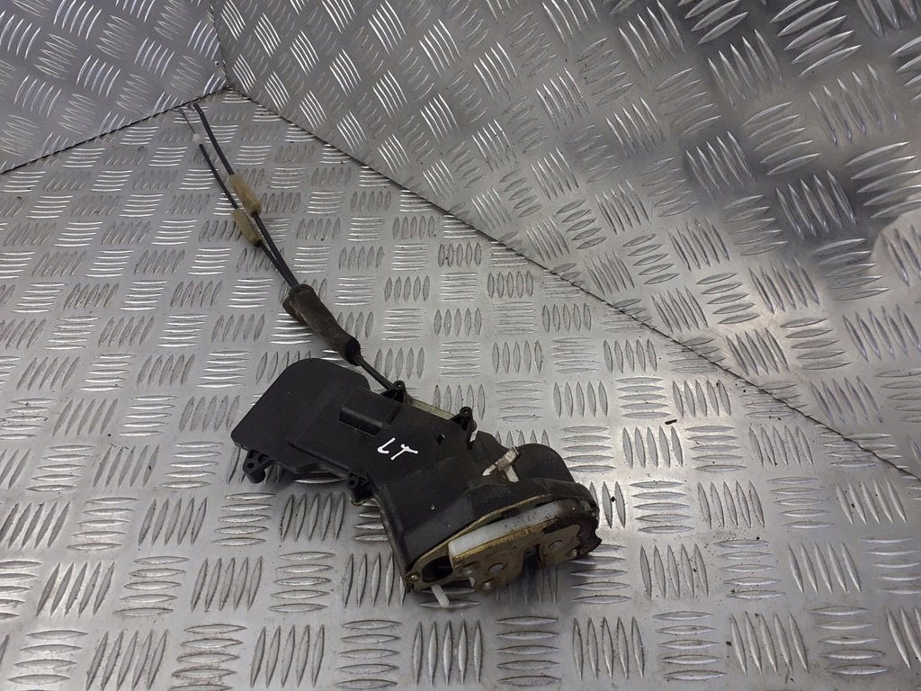 фото №1, Замок дверь центральный левый задняя mazda 6 gg 2.0 di