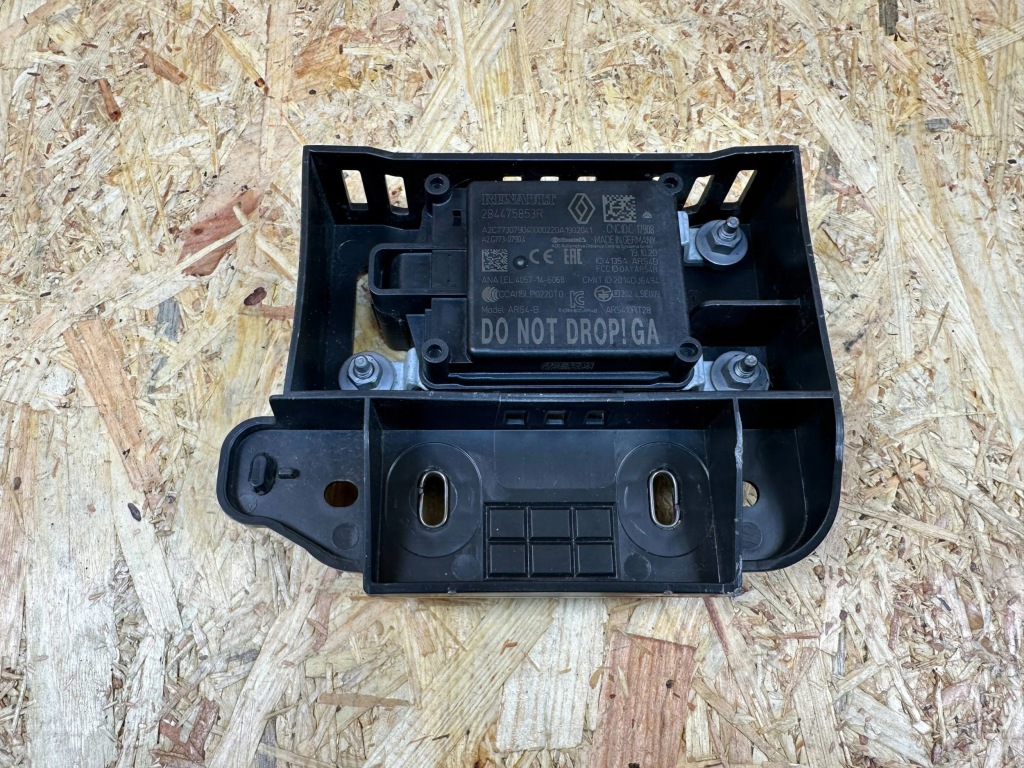 фото №1, Радар датчик distronic кронштейн renault clio v 284475853r 2019-