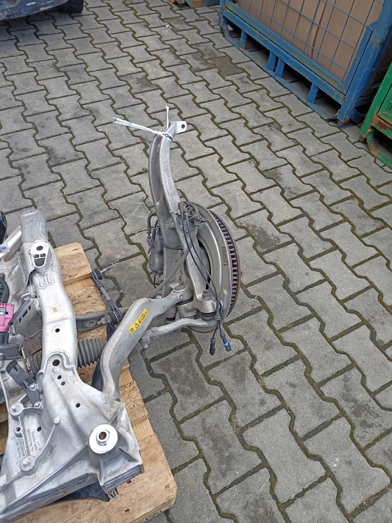 фото №7, Поворотний кулак ступиця важелі перед ліва права bmw g70