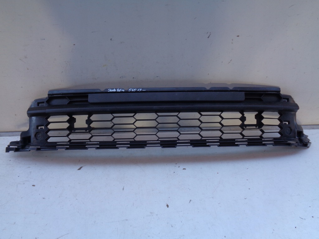 фото №1, Решітка бампера skoda kodiaq 565 17-