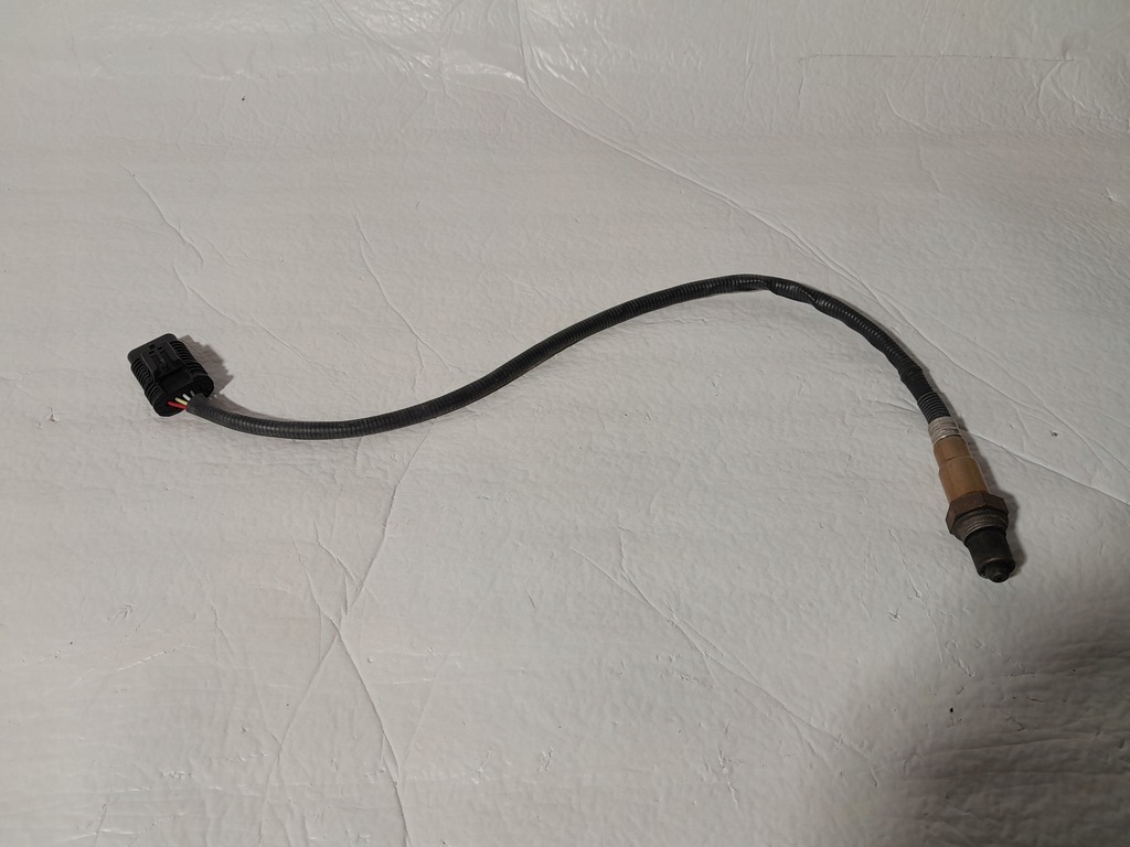 фото №1, Bmw 7' g11 g12 датчик лямбда-зонд 8631047