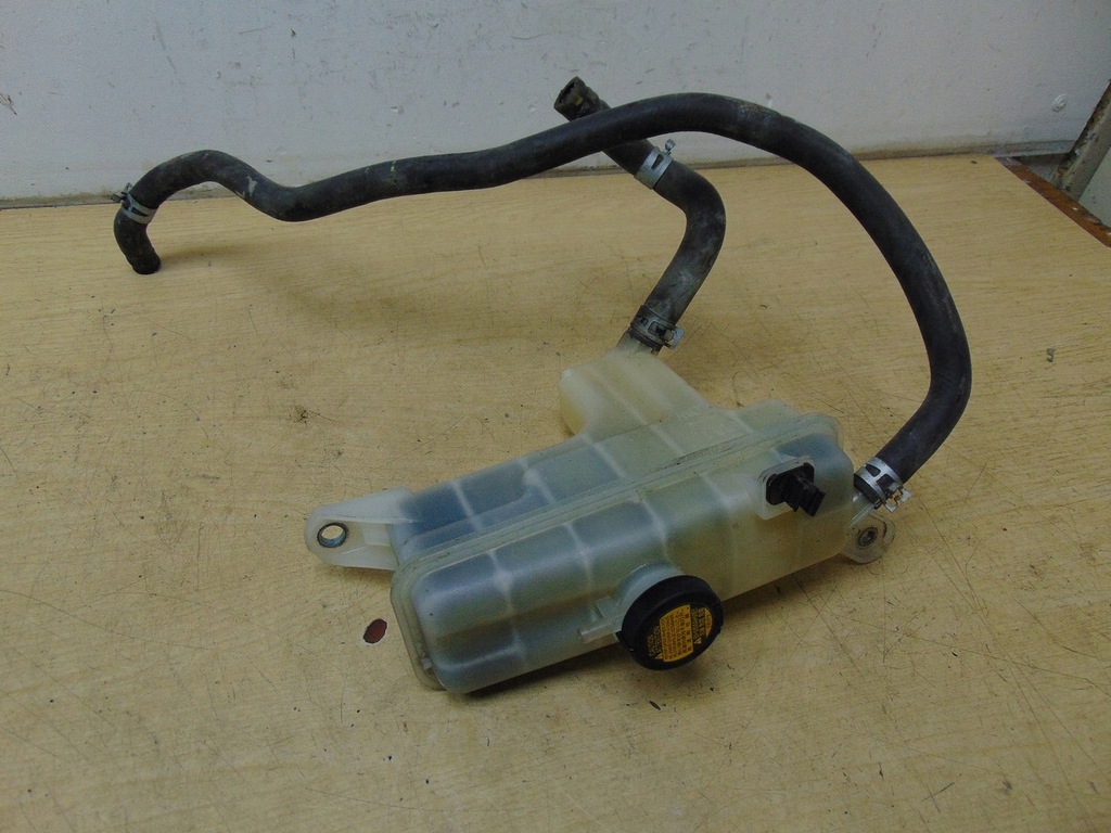 фото №5, Бак расширительный toyota rav4 iv 2012- 2.2d-cat