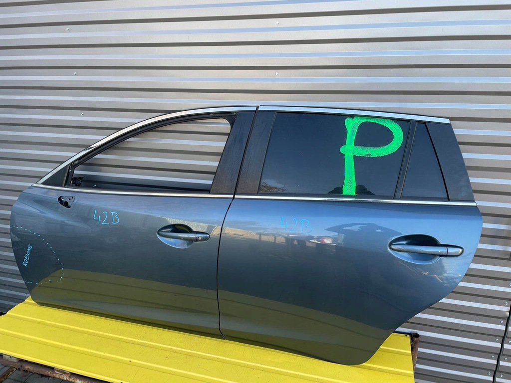 фото №9, Mazda 6 gj дверь перед левая задняя 42b kombi