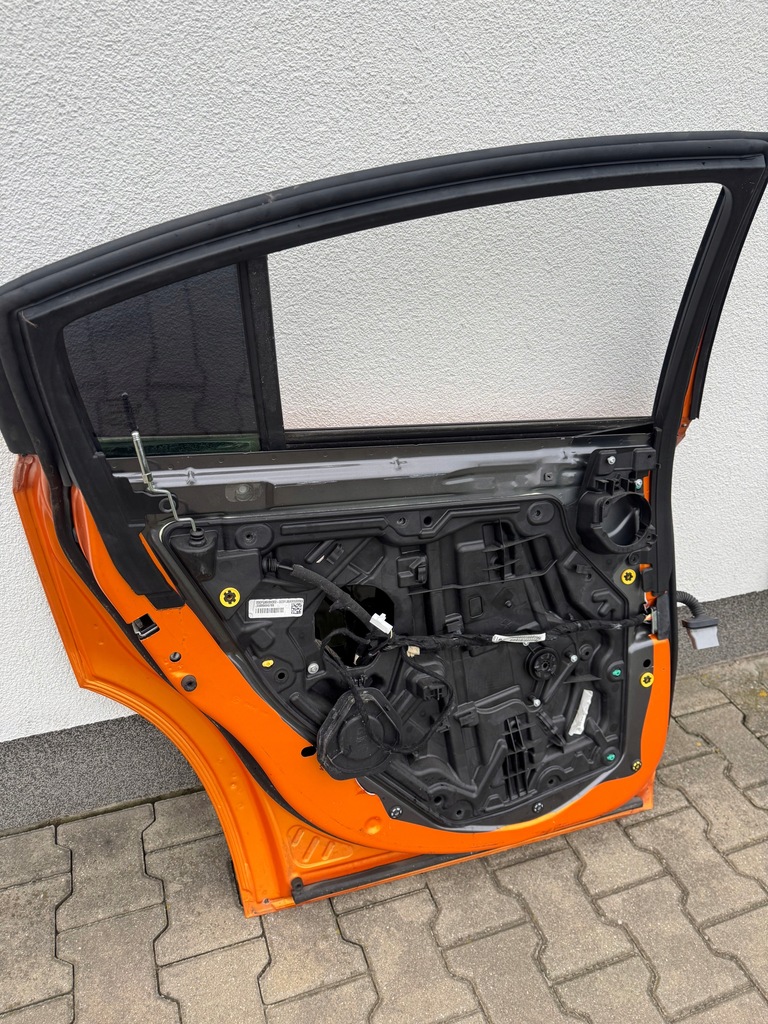 фото №7, Dodge charger задние левая дверь 2015+