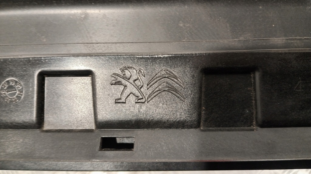 Жалюзі повітропровід opel grandland x peugeot 5008 3008 ii 9817002580 1129698 Київ