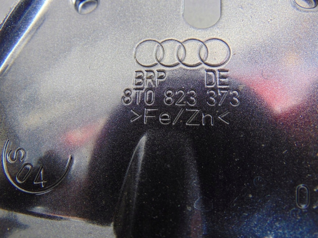 Капот крышка двигателя audi a4 b8 рестайлинг Киев