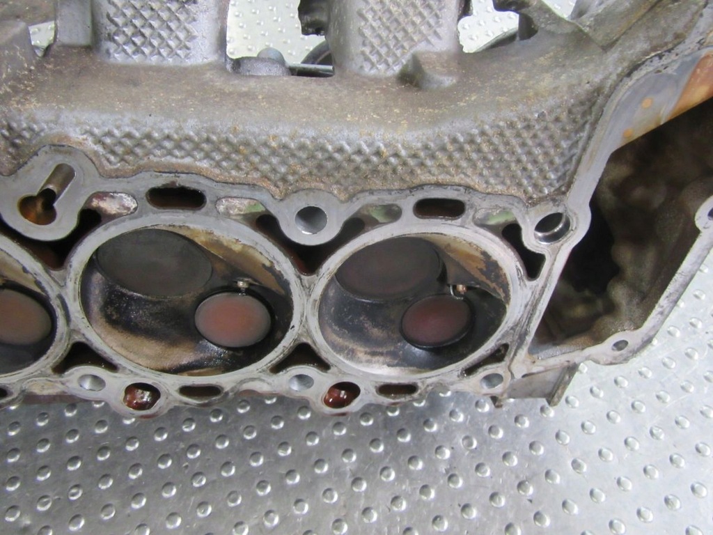 фото №8, Dodge durango i 4.7i 2001 головка двигуна ліва + кришка