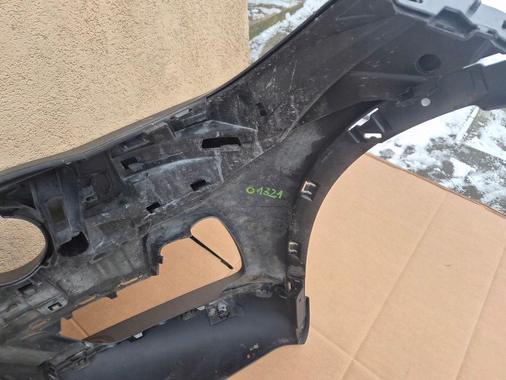 Бампер перед bmw x5 f15 омивачі pdc оригінал Оригінал