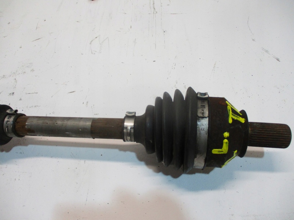 фото №3, Привідний вал ліва renault twingo iii 396006593r
