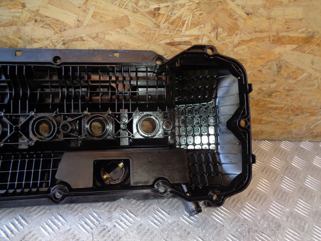 фото №6, Кришка клапанів bmw 5 e39 2.0 95-