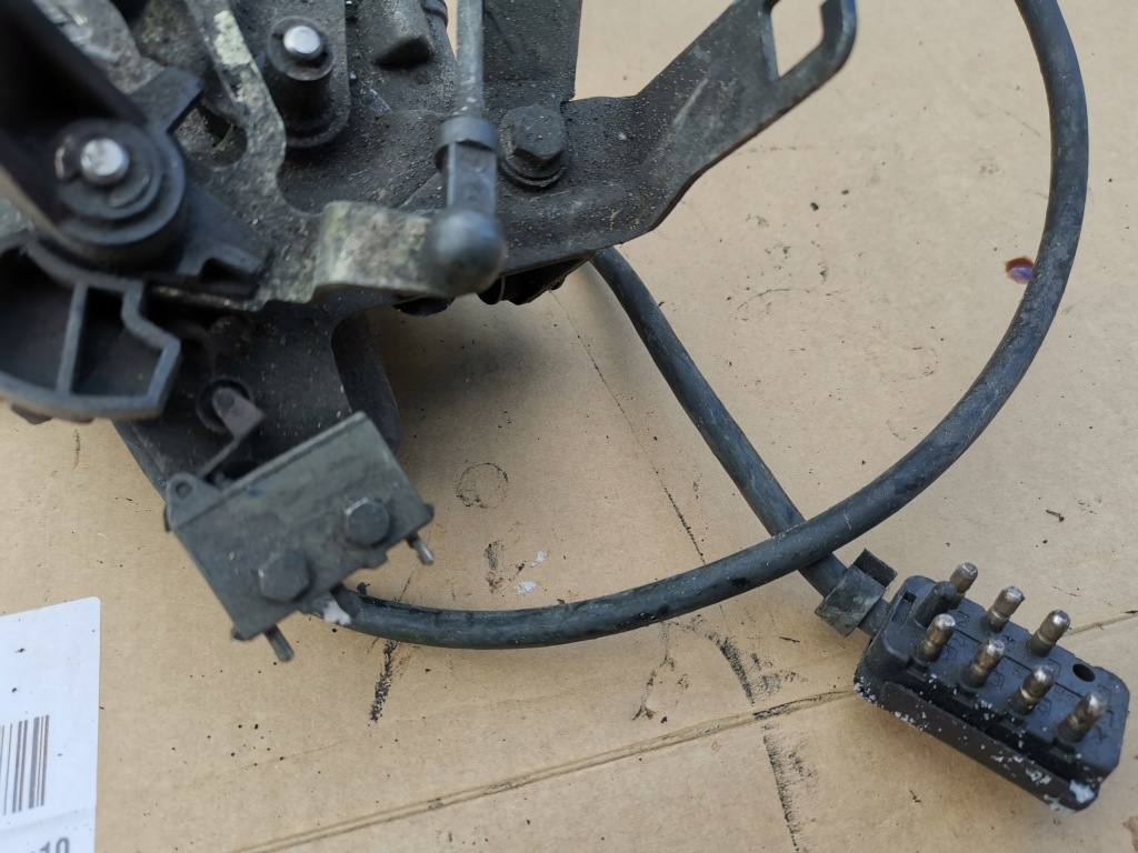 Mercedes w140 3.5td w124 тягa круїз-контроль моторчик Недорого