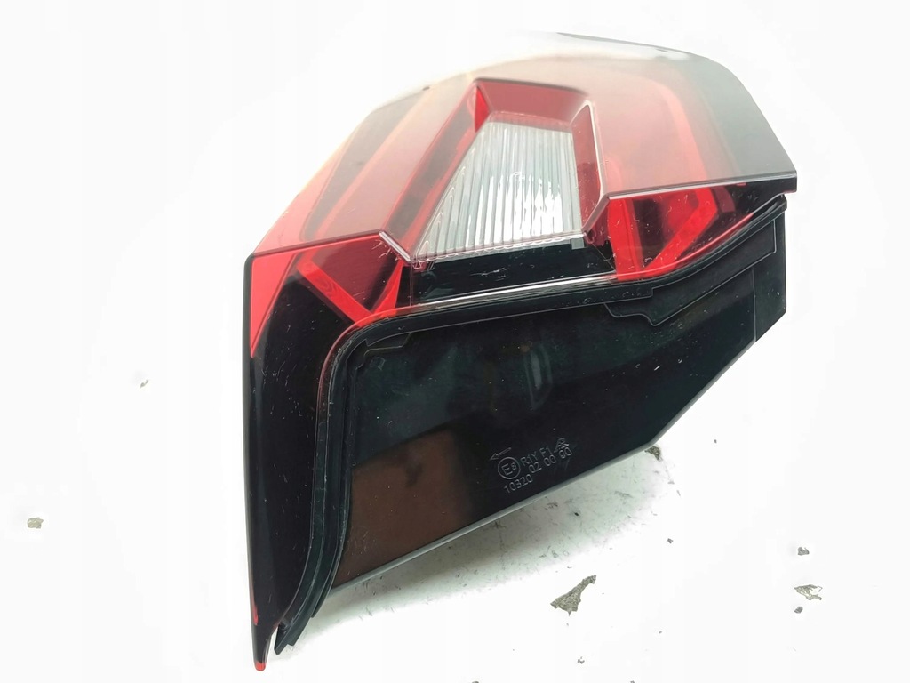 фото №11, Nissan juke ii f16 2023 ліва сторона лампи задні