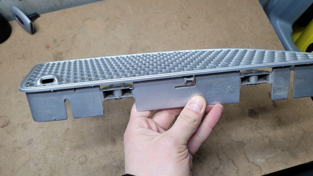 фото №7, Решітка капот права mercedes slk r171 срібляста !!! a1718800485