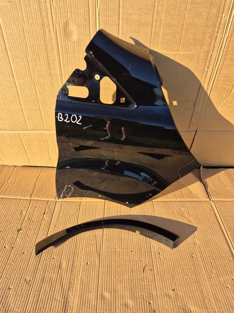 фото №1, Ford transit custom lift 18r st-line. крила правий перед b202