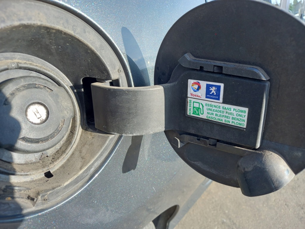 Peugeot 308 t7 sw кришка заливної пального ktpd в Україні