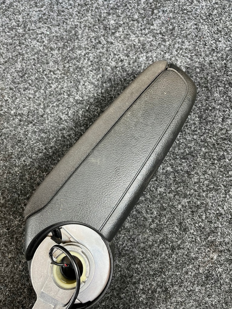 фото №5, Audi a4 b6 подлокотник тканевый 8e0864207d