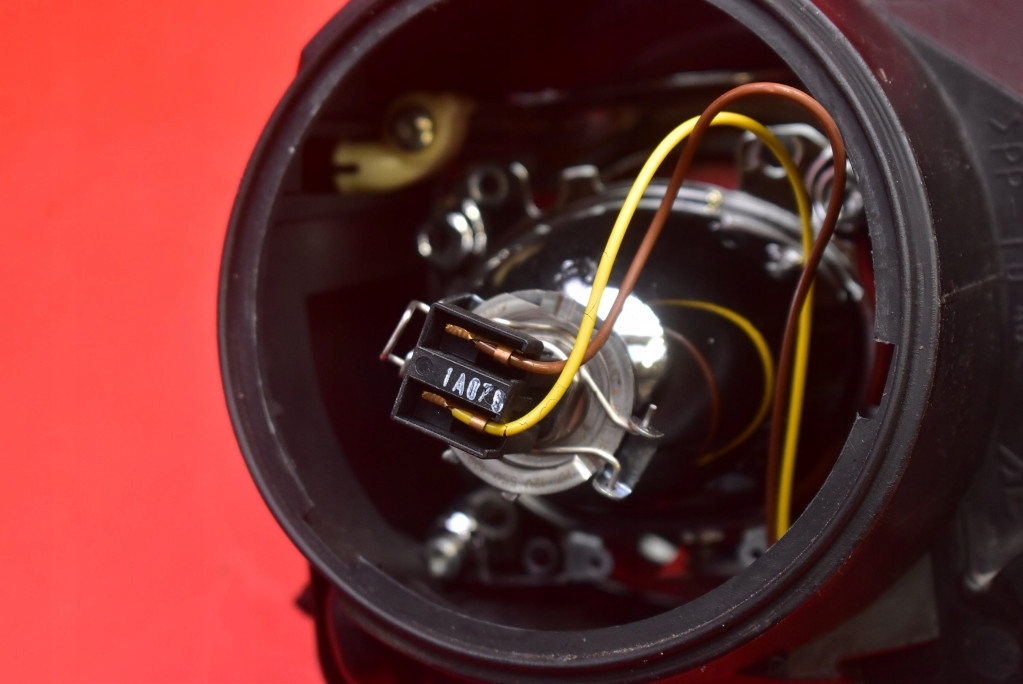 Фара левый лампа перед линза eu 60682089 alfa romeo 159 1 i 05-11 Киев