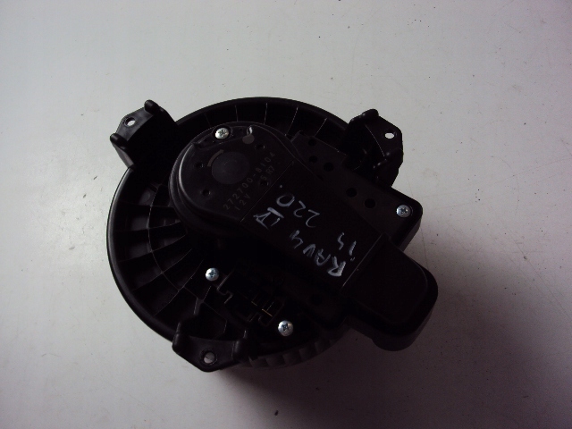 фото №3, Повітродувка обдув toyota rav4 iv 13-