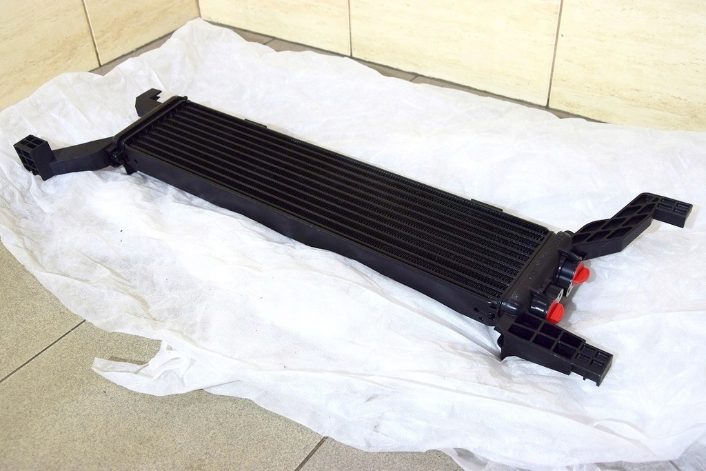 фото №9, Maserati ghibli levante радиатор масла