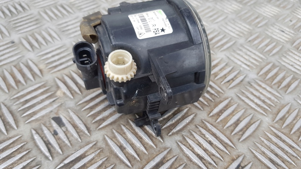 фото №8, Peugeot 207 протитуманна фара правий 9650001680