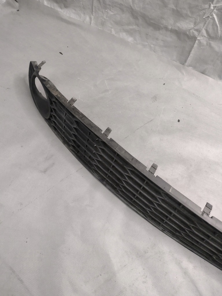 фото №7, Решітка решітка радіатора w бампер 8200700247 renault thalia ii 10r.