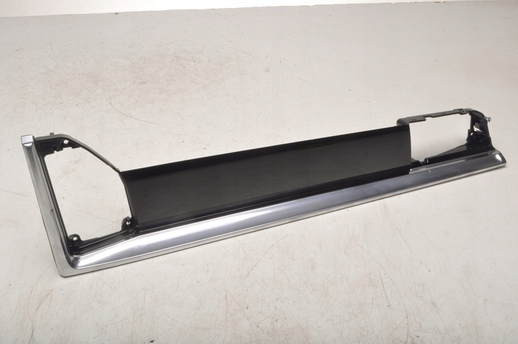 фото №1, Porsche macan молдинг внутренняя dekor uk 17r