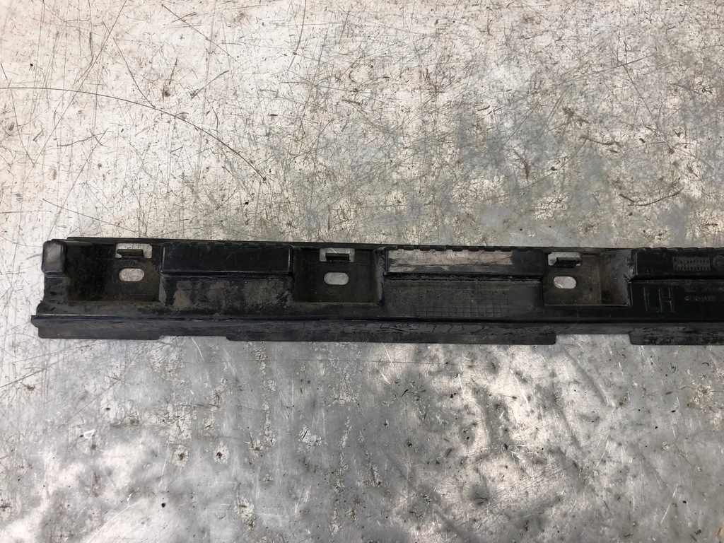 фото №1, Кронштейн поріг ліва bmw x1 e84 2991493