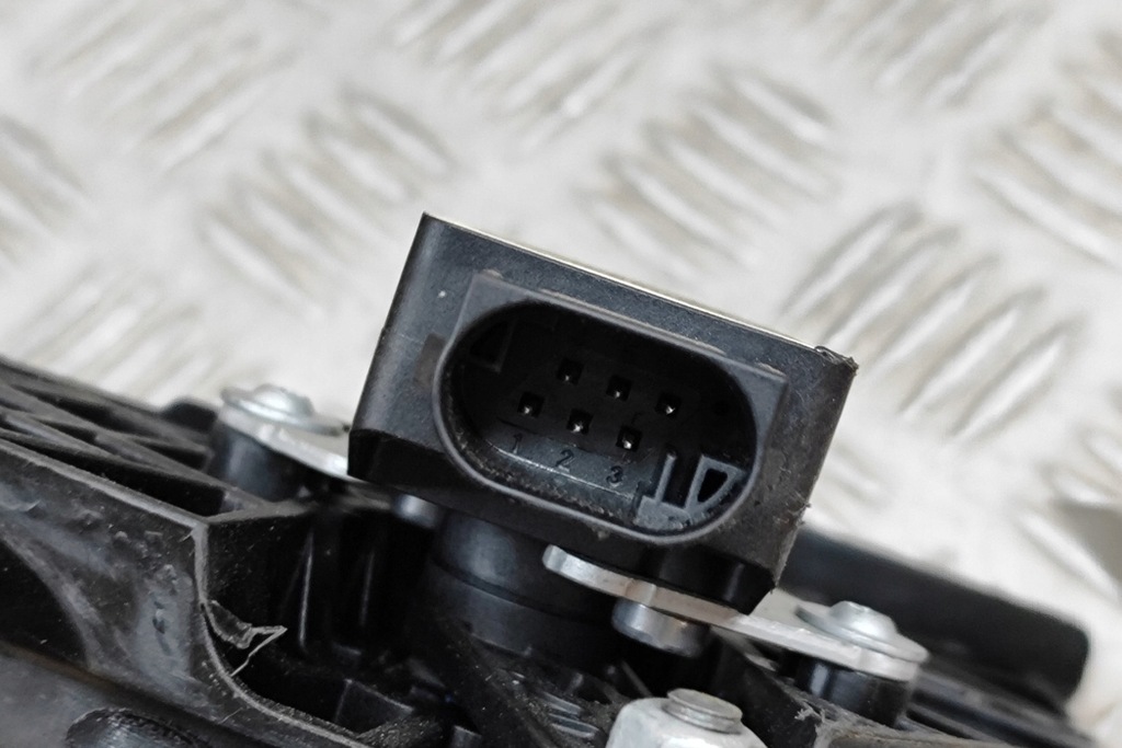 фото №7, Bmw 2 active tourer f45 педаль гальма 6856596 2019 lhd 27135520